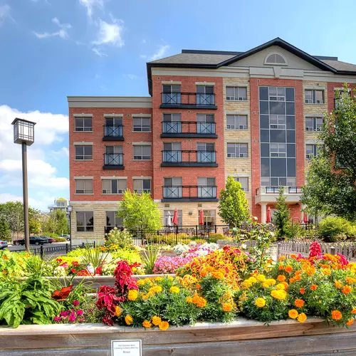 Outdoor gardens at Chartwell Hollandview Trail Retirement Residence.