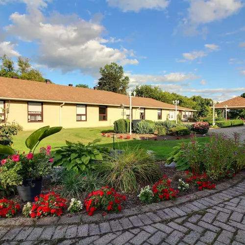 beautiful garden at chartwell rosedale retirement residence